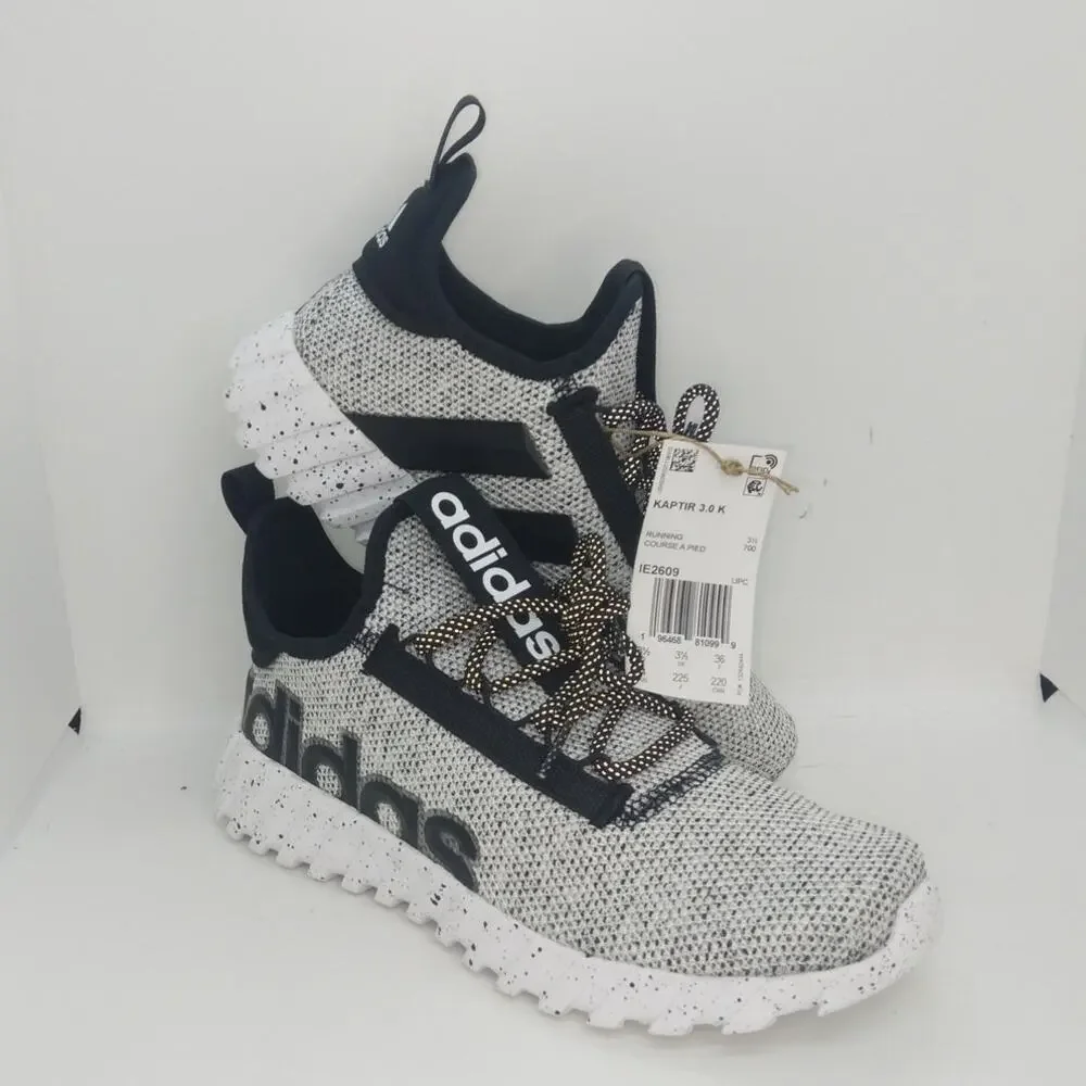 Adidas Kaptir 3.0K Boys NEW w/Box Black & White Running Sneakers - sz. 4